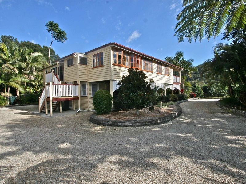 16 Eva Crescent, Piggabeen NSW 2486