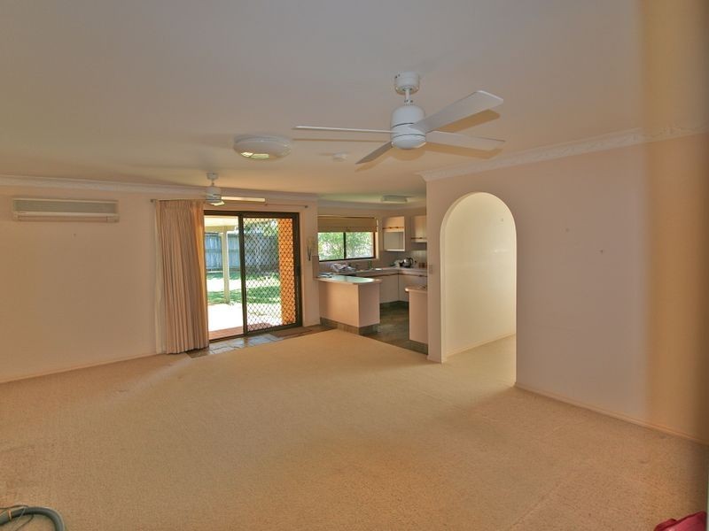 93 Cominan Ave, Banora Point NSW 2486