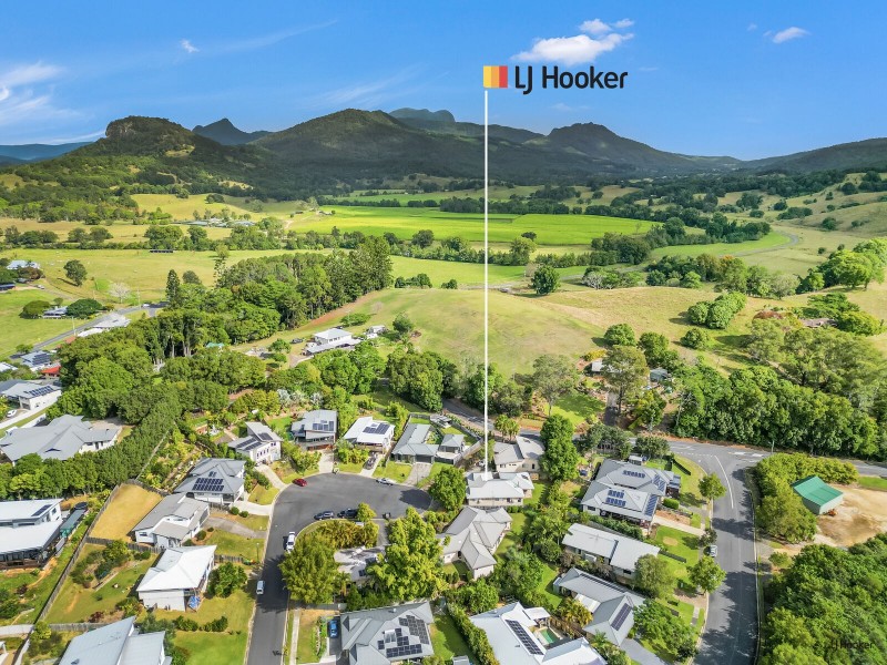 1/10 Gold Leaf Crescent, Murwillumbah NSW 2484