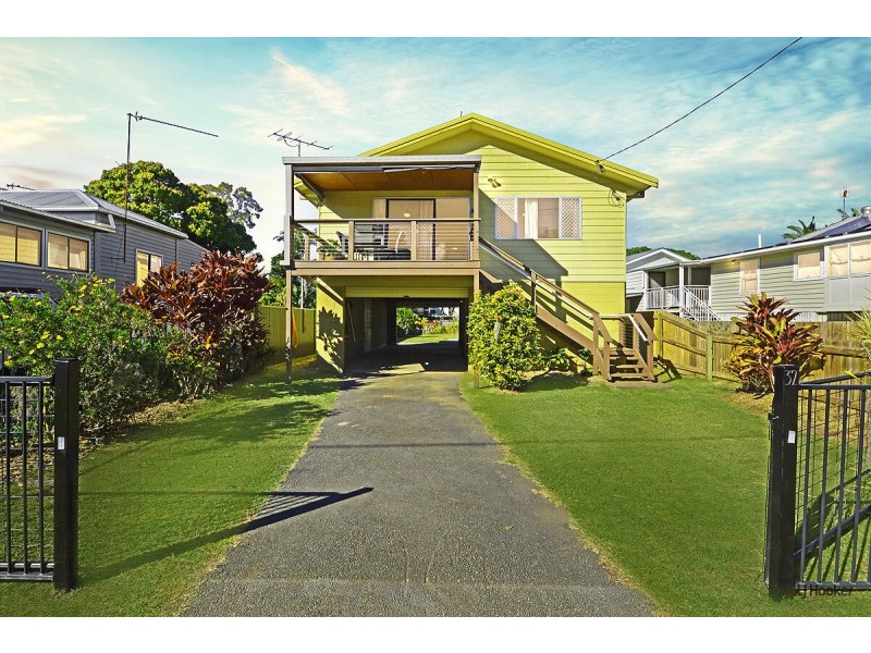 32 Riverside Drive, Tumbulgum NSW 2490