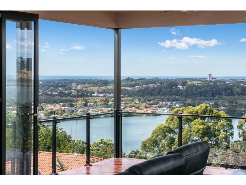 33 Karingal Avenue, Bilambil Heights NSW 2486