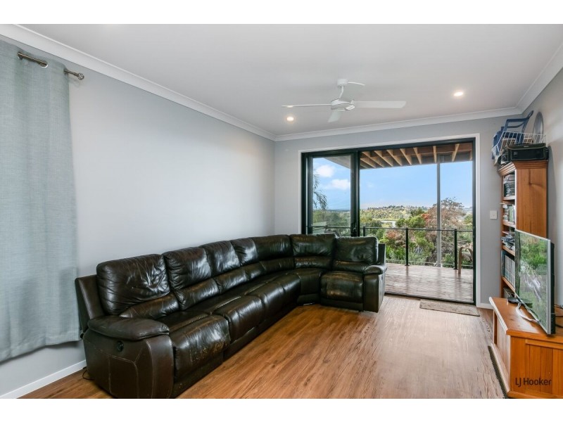 33 Karingal Avenue, Bilambil Heights NSW 2486