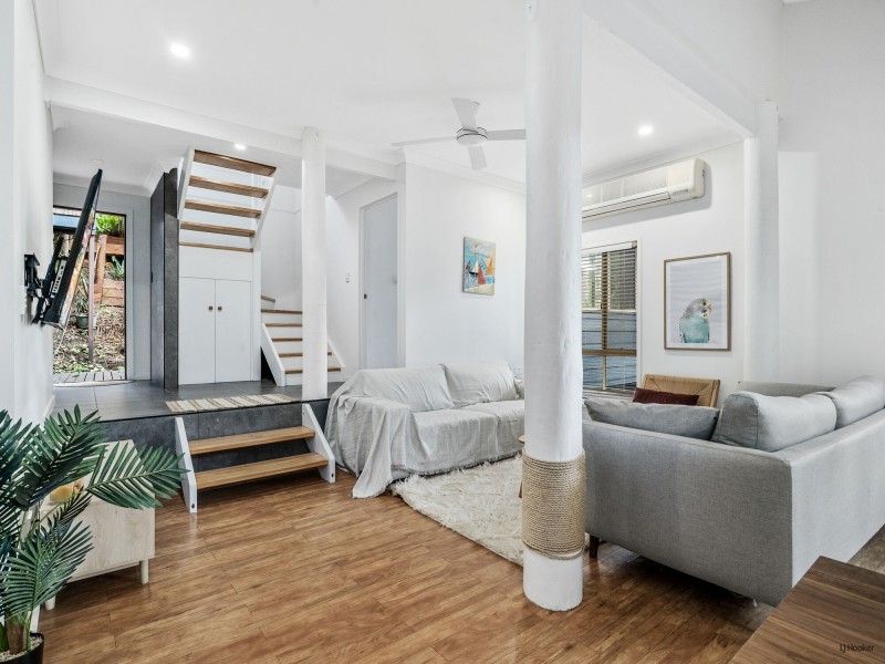 1 Myeerimba Parade, Tweed Heads West NSW 2485