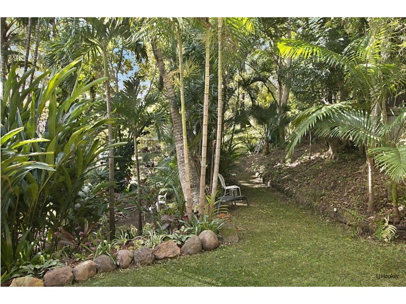 1 Myeerimba Parade, Tweed Heads West NSW 2485
