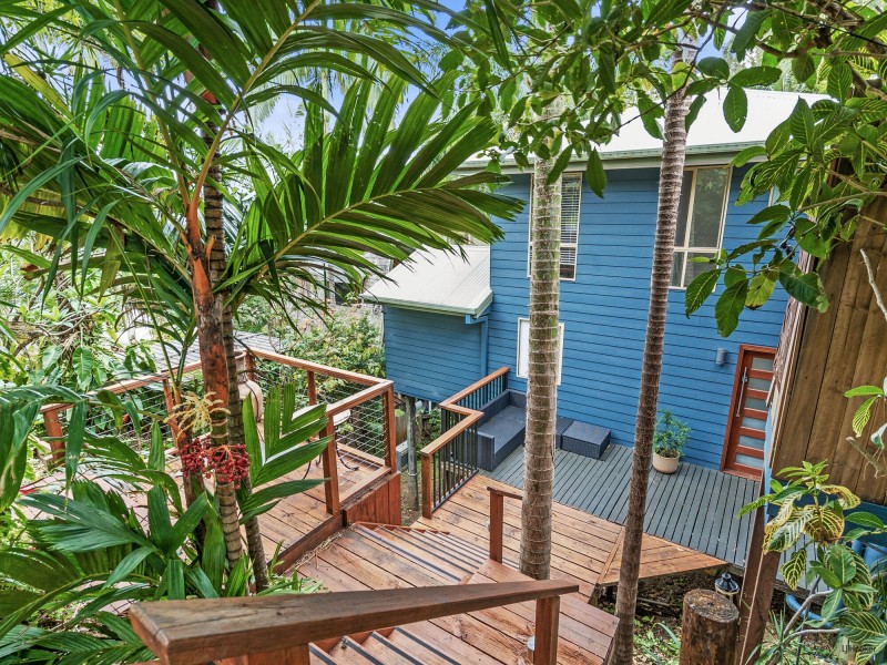 1 Myeerimba Parade, Tweed Heads West NSW 2485