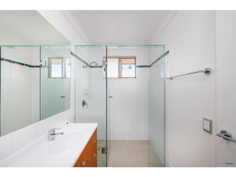 5/74 Stapylton Street, Coolangatta QLD 4225