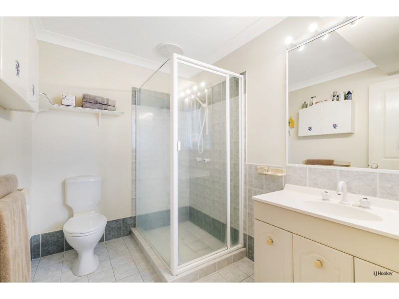 28 Champagne Drive, Tweed Heads South NSW 2486