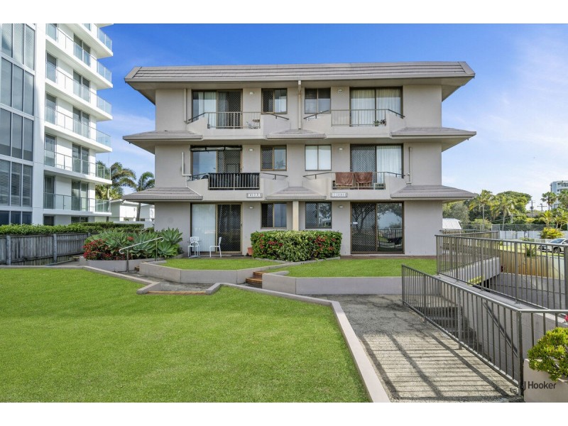 22/22 Musgrave Street, Coolangatta QLD 4225