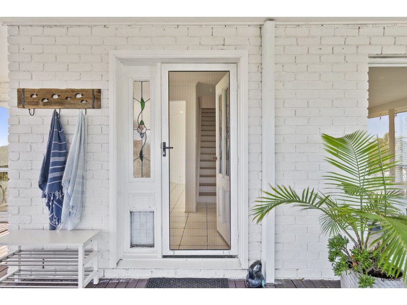 16 Dinjirra Court, Tugun QLD 4224