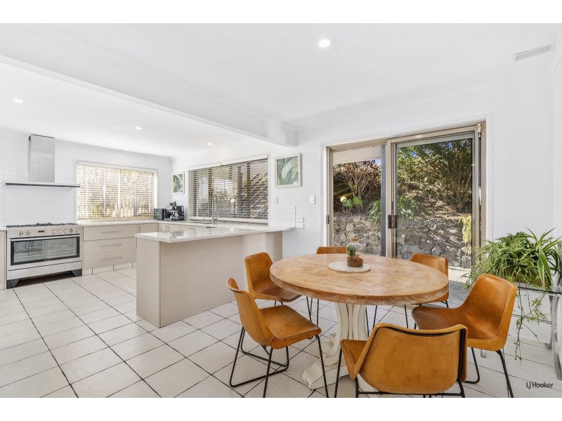 16 Dinjirra Court, Tugun QLD 4224