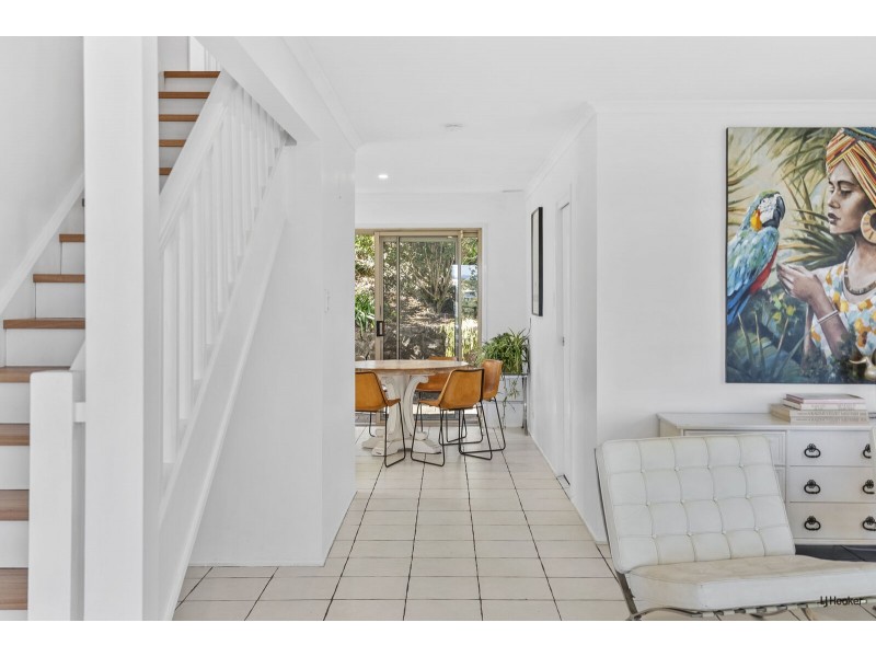 16 Dinjirra Court, Tugun QLD 4224