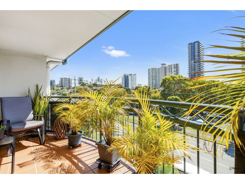 9/16 Dutton Street, Coolangatta QLD 4225