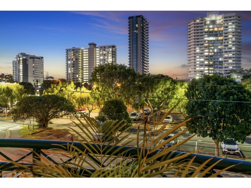 9/16 Dutton Street, Coolangatta QLD 4225