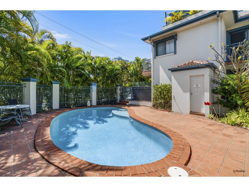9/16 Dutton Street, Coolangatta QLD 4225