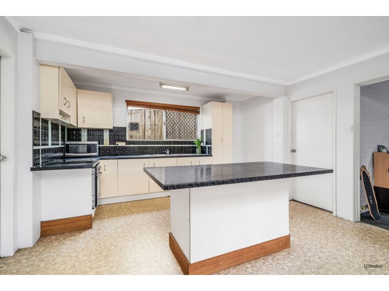 47 Stapylton Street, Coolangatta QLD 4225