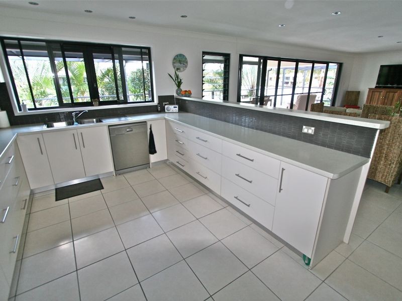 9 Limosa Road, Tweed Heads West NSW 2485