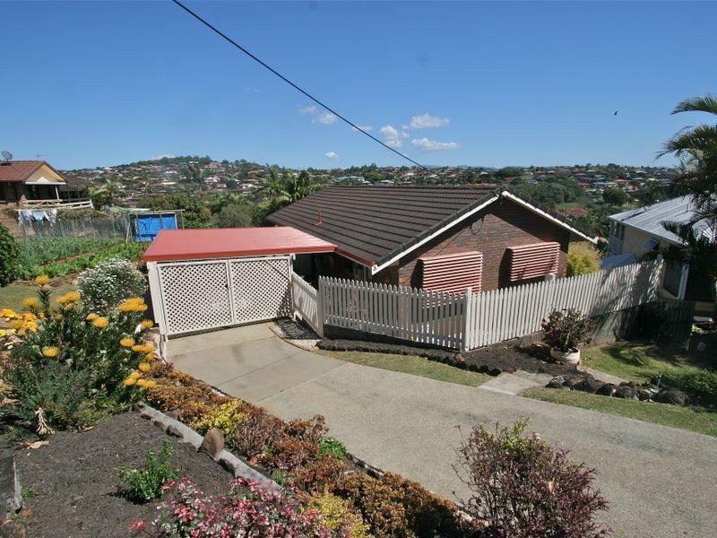 3 Cominan Avenue, Banora Point NSW 2486
