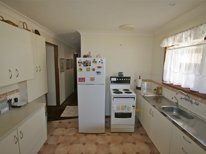3 Cominan Avenue, Banora Point NSW 2486