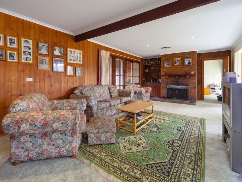 6 Peake Court, Chiltern VIC 3683