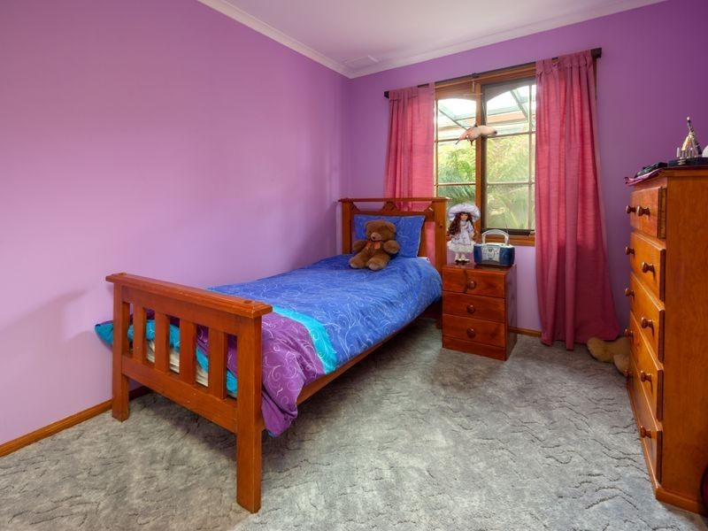 6 Peake Court, Chiltern VIC 3683