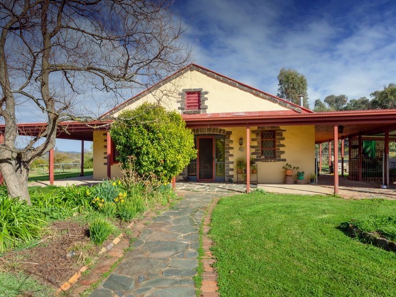 29-37 Gibson Street, Chiltern VIC 3683