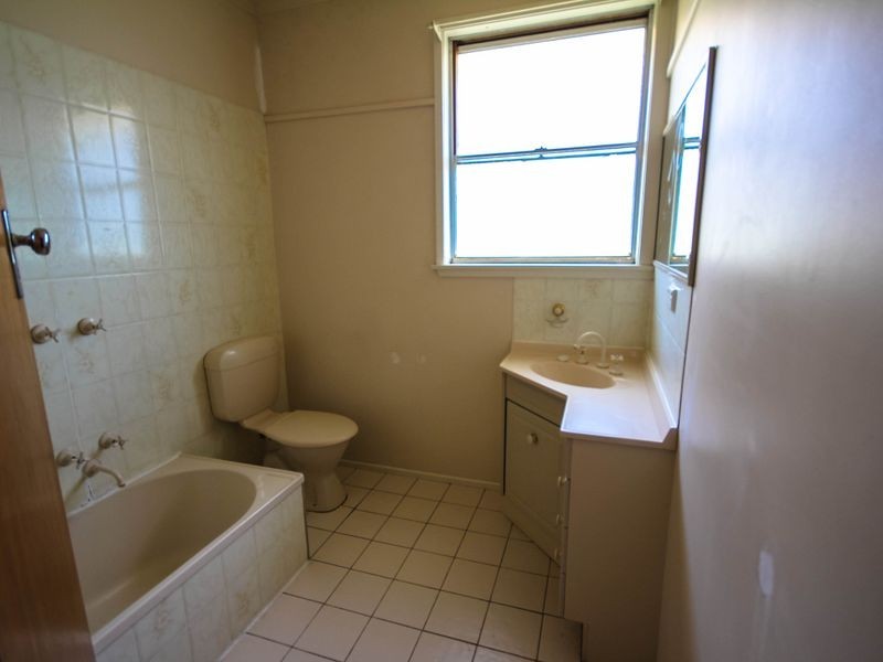 18 Shadforth Street, Wangaratta VIC 3677