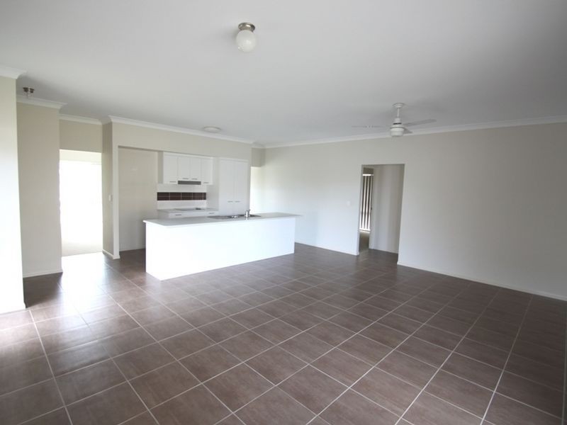 26 Astley Parade, North Lakes QLD 4509