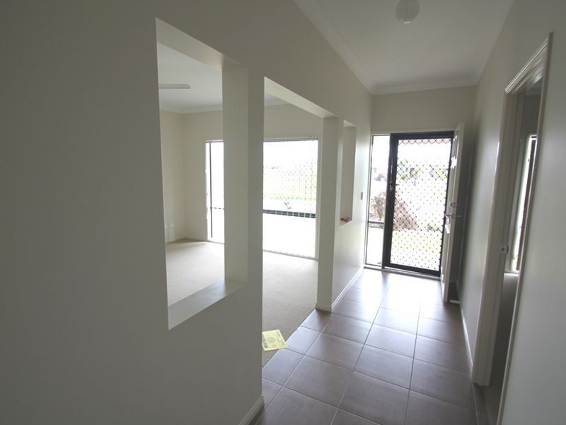 26 Astley Parade, North Lakes QLD 4509