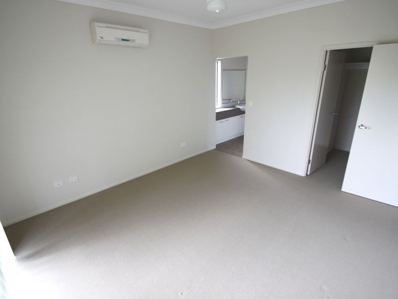 26 Astley Parade, North Lakes QLD 4509