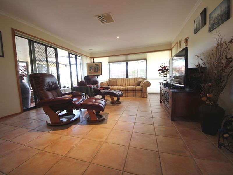 1 Duggan Street, North Lakes QLD 4509