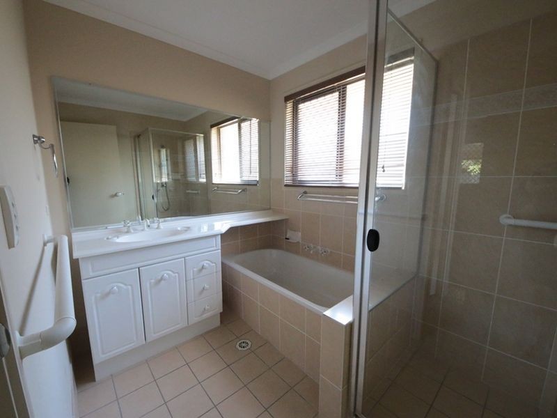 6 Canundra Street, North Lakes QLD 4509