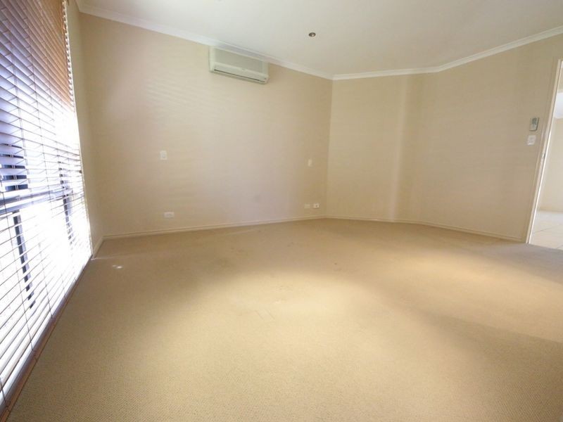 6 Canundra Street, North Lakes QLD 4509