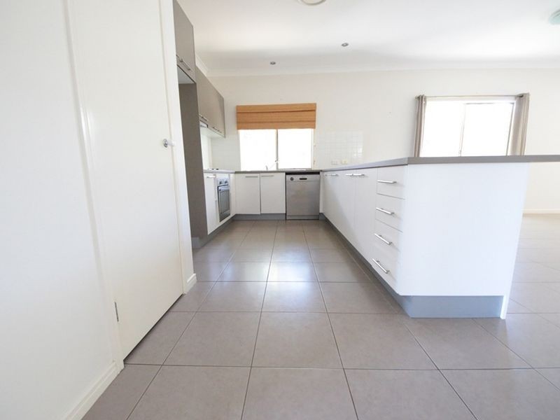 27 Midyim Street, North Lakes QLD 4509