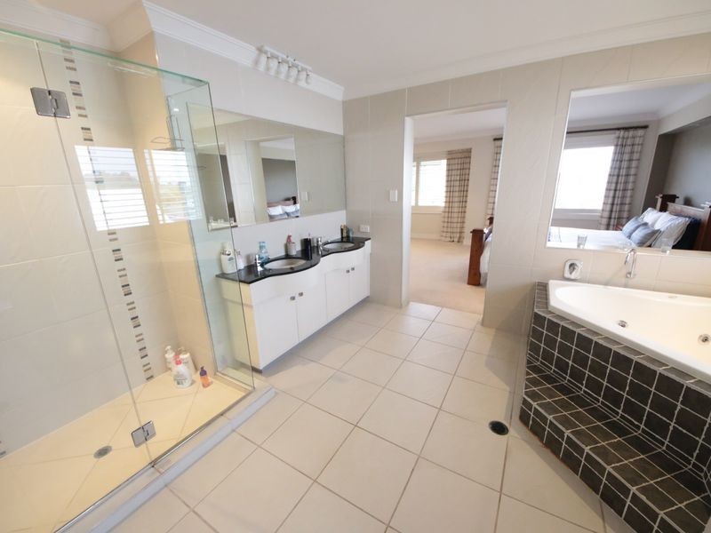 122 Copeland Drive, North Lakes QLD 4509