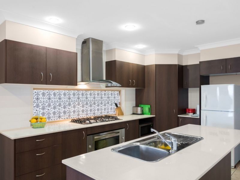 9 Well Close, North Lakes QLD 4509