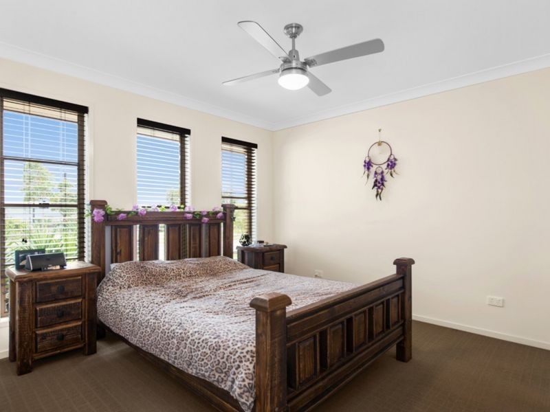 9 Well Close, North Lakes QLD 4509