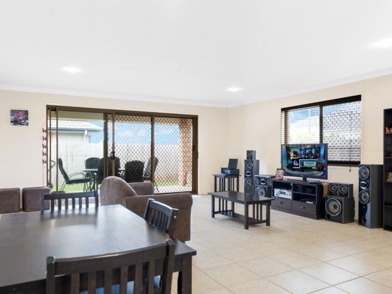 9 Well Close, North Lakes QLD 4509