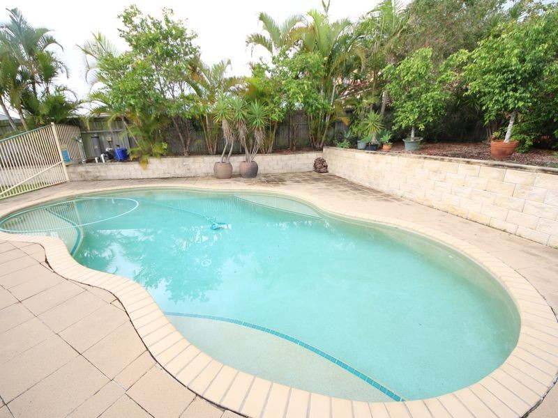 6 Nambour Court, Deception Bay QLD 4508