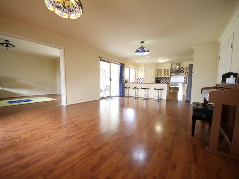 6 Nambour Court, Deception Bay QLD 4508