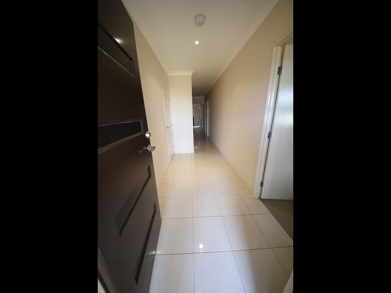 38 Manhattan Crescent, North Lakes QLD 4509