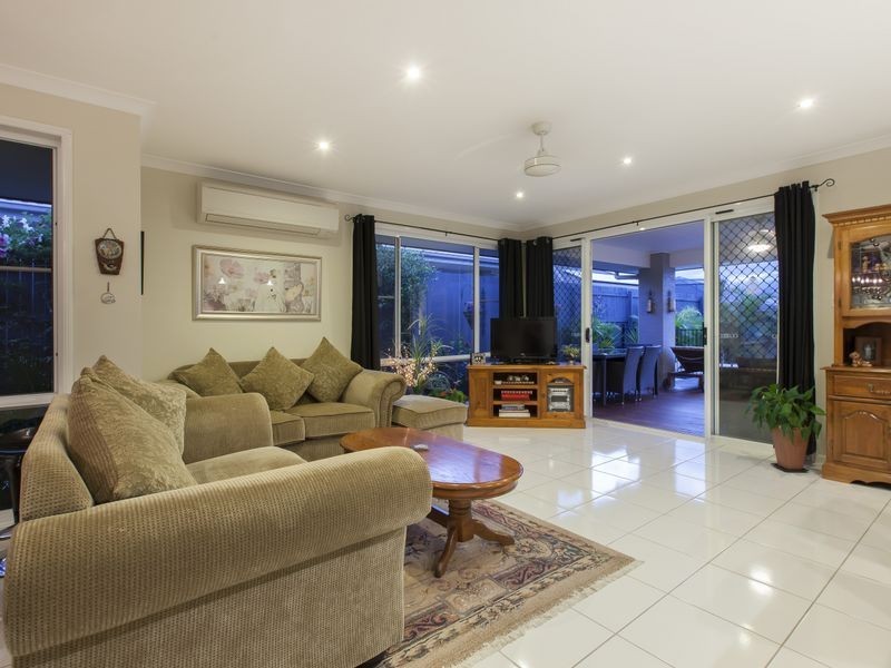 28 Magnetic Terrace, North Lakes QLD 4509