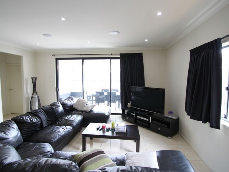 North Lakes QLD 4509