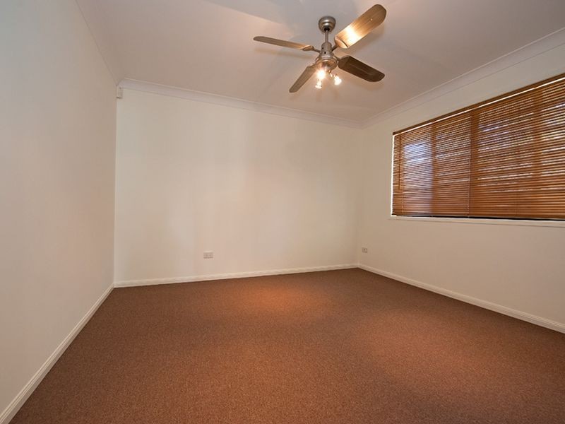 10 Gilbert Street, North Lakes QLD 4509