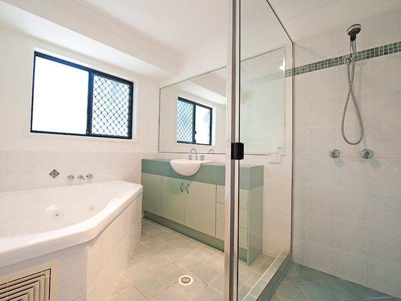 10 Gilbert Street, North Lakes QLD 4509