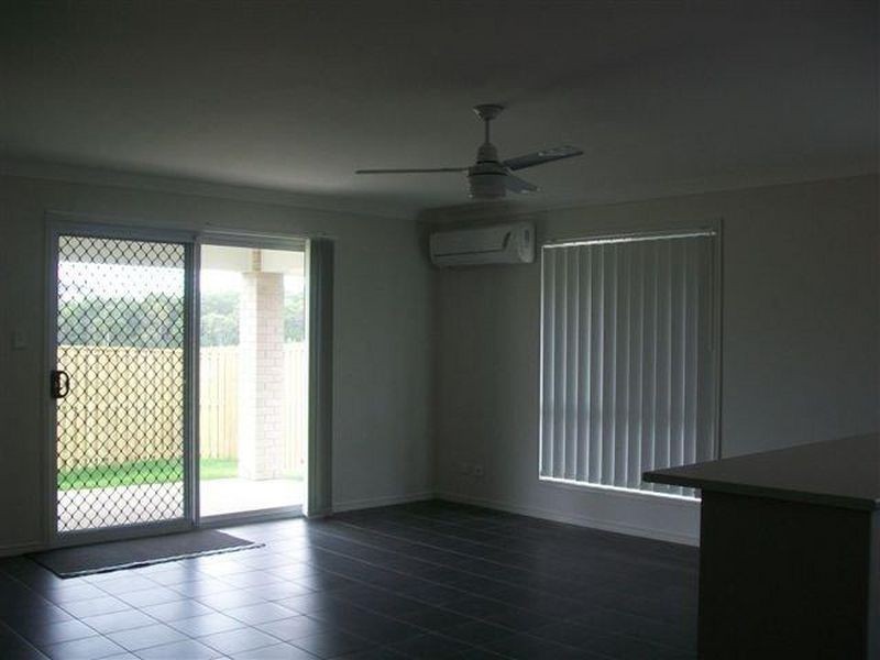 6 Sunstone Circuit, Mango Hill QLD 4509