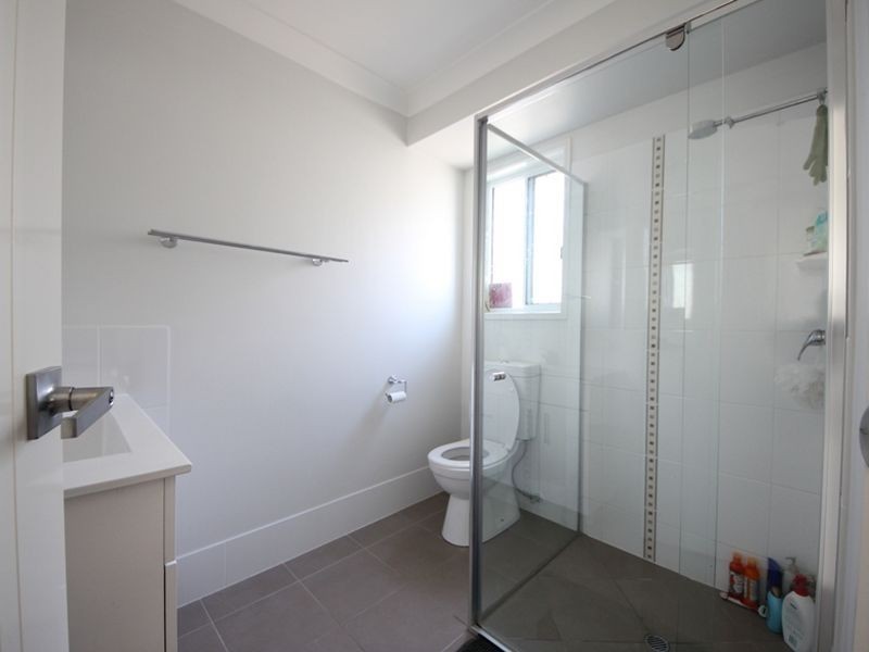 9 Lomond Street, North Lakes QLD 4509