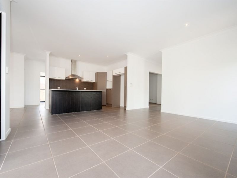38 Ballesteros Street, North Lakes QLD 4509