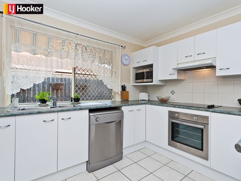 27 Conondale Circuit, Kallangur QLD 4503