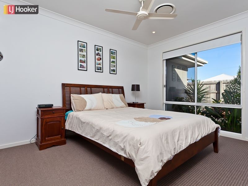 16 Lakeview Terrace, Murrumba Downs QLD 4503