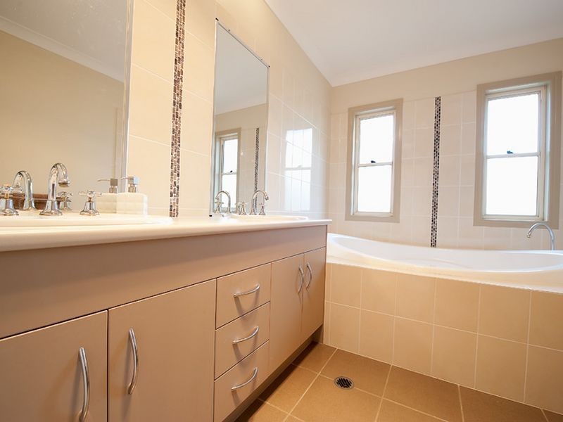 25 Chesterfield Drive, Murrumba Downs QLD 4503